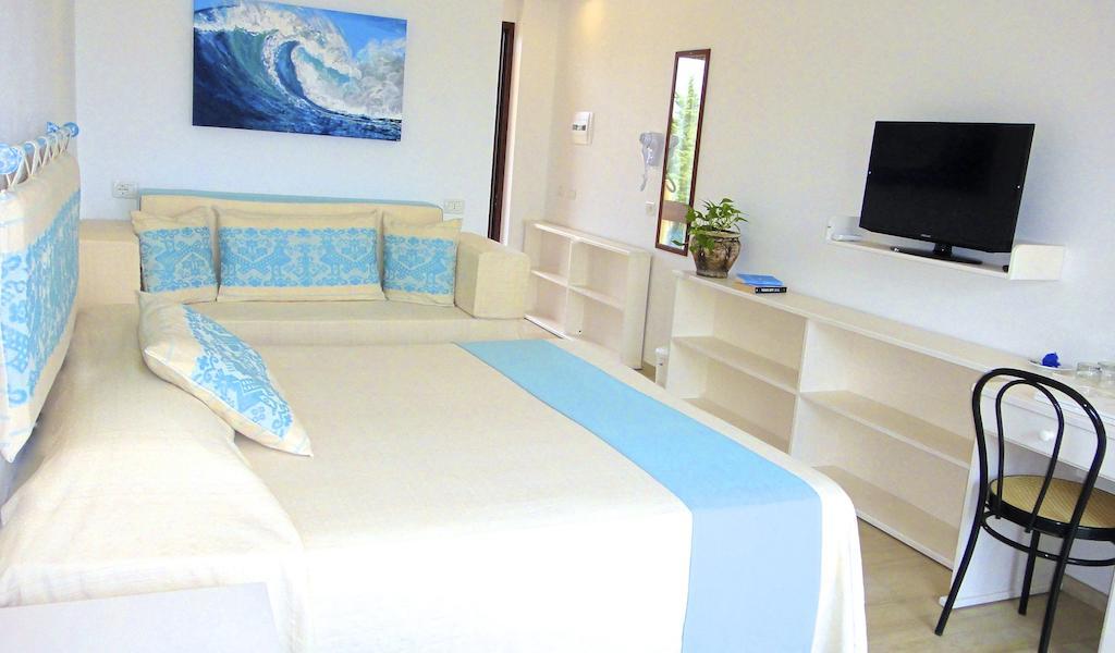 Domus De Janas Sul Mare Hotel Bari Sardo Ngoại thất bức ảnh